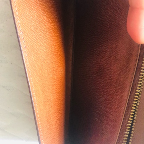 Louis Vuitton Sarah wallet - Picture 9 of 14